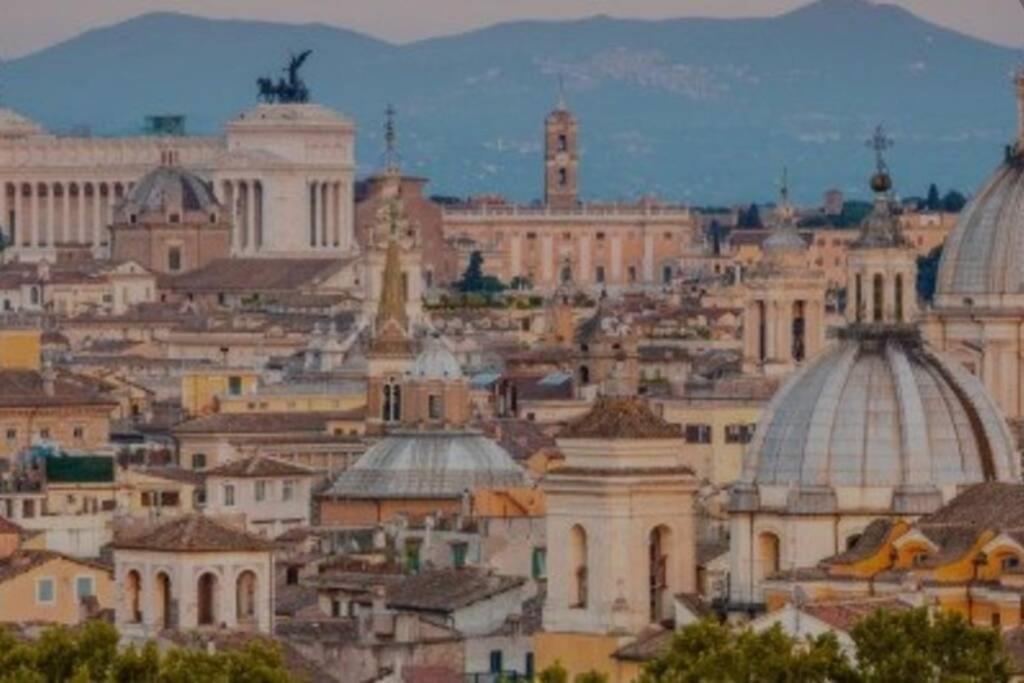 Accanto All'Autostrada Al Centro Tra Roma E Napoli Pontecorvo Exteriér fotografie